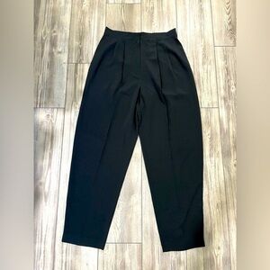DAYMOR COUTURE Women’s Black Pleated Pants Size 12